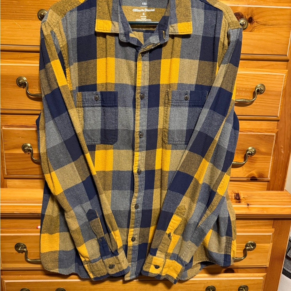 Urban Pipeline Burnt Orange and Navy Plaid Flannel Shirt- Men’s XL